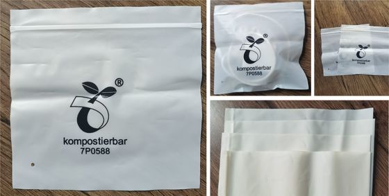 CPE Custom Plastic Zip Bags Tearproof Environmentally Friendly Materials
